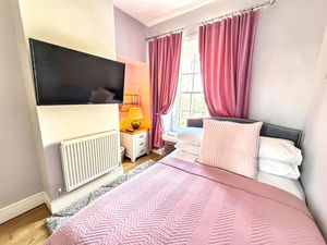 Photo 16- click for photo gallery